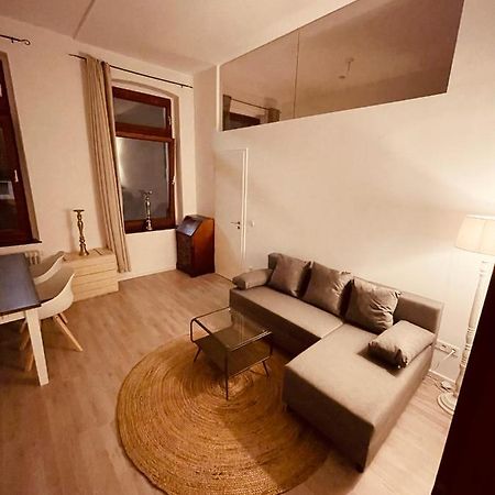 Retro Appartement Im Herzen Von Koeln Deutz المظهر الخارجي الصورة