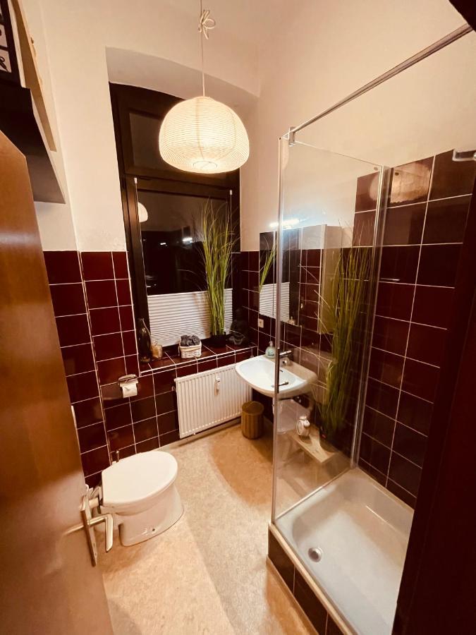 Retro Appartement Im Herzen Von Koeln Deutz المظهر الخارجي الصورة