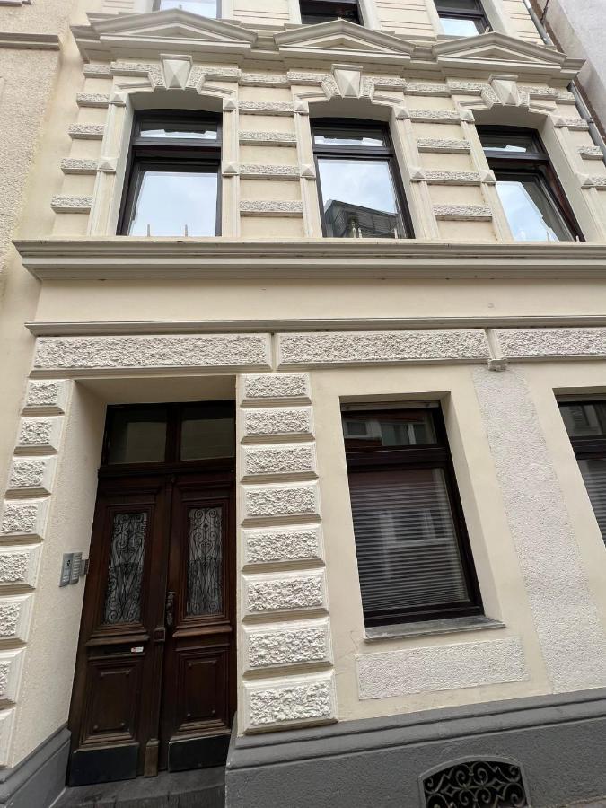 Retro Appartement Im Herzen Von Koeln Deutz المظهر الخارجي الصورة